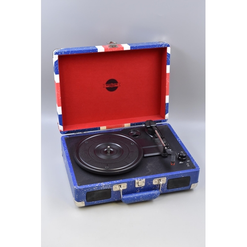 476 - A Union Jack Portable Retro Style Record Player. Powers On When Tested