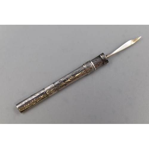 35 - Vintage Silver Hallmarked Retracting Nail Scraper