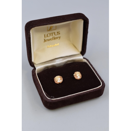 41 - 375 Gold Cameo Earrings