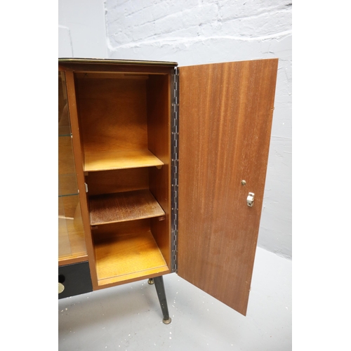 530 - A Retro One Drawer, Two Door (On Glass Sliding) Display Unit With Two Glass Shelves. Approx 11