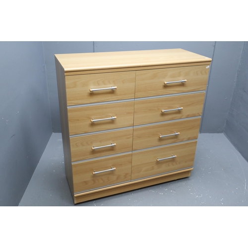 569 - Modern Large Chest of Drawers, 8 Drawers (3' 5