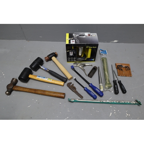 753 - Mixed selection of tools including, hammers, lever drivers, screw drivers, blow torch and more