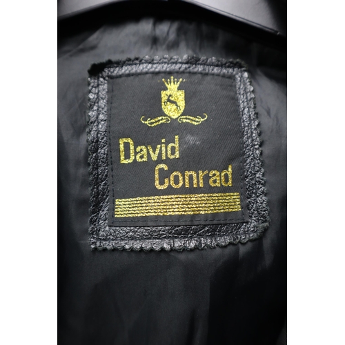 596 - David Conrad Gents Leather Jacket (Size XL)