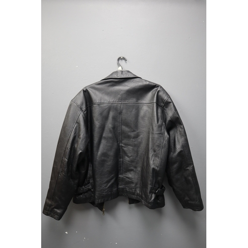 596 - David Conrad Gents Leather Jacket (Size XL)