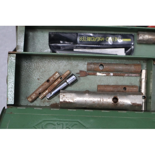 666 - A Vintage Green Metal Cantilever Toolbox With A Selection of Assorted Vintage Tools