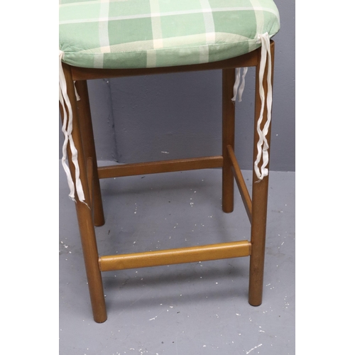 609 - Pair of Mid Century Light Wood Short Backed Bar/Kitchen Stool With Rush Seat, Total Height approx 33... 