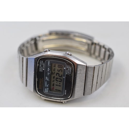 96 - A Seiko 1980's Digital Chronograph Watch (M929-5010) With Original Strap, Working.