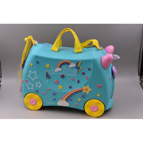 739 - Trunki Pullalong Suitcase