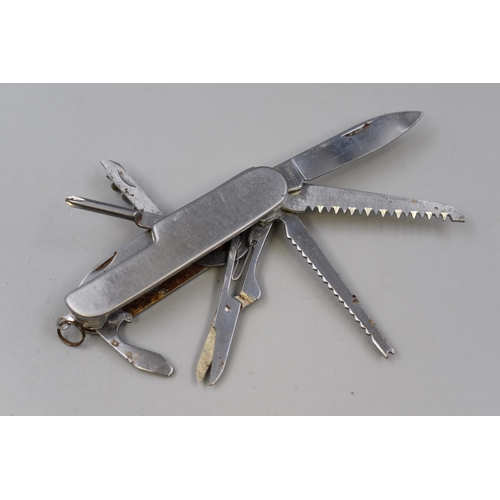 214 - Multifunctional Pocket Knife and a New W59 Clasp Knife