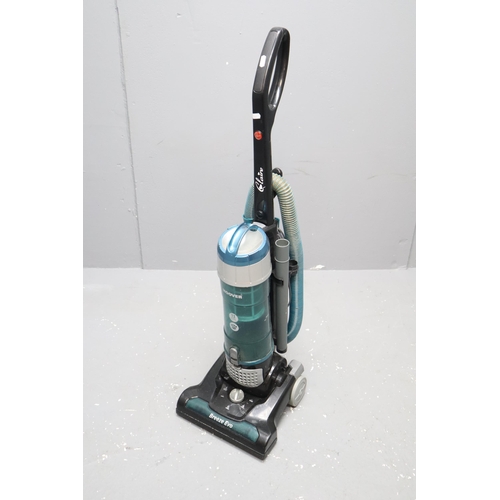 644 - Breeze Evo Upright Corded Vacuum (Powers on When Tested)