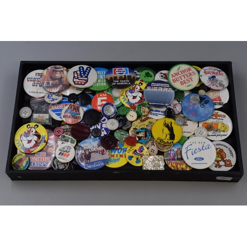 150 - Selection of Collectable Vintage Badges and Buttons (Some A/F)