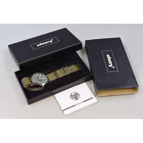 122 - MDC Infantry Military Watch Complete in Presentation Box (Working)