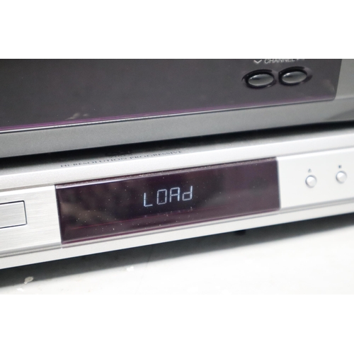 540 - Selection Including Toshiba V229B VHS Player, Toshiba SD-150E DVD Player and Goodmans GCDR 1940s CD ... 