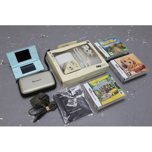 521 - Nintendo DS Lite Turquoise Colour With Charger and Six Games Also Comes With Big Ben Case, Pen, Head... 