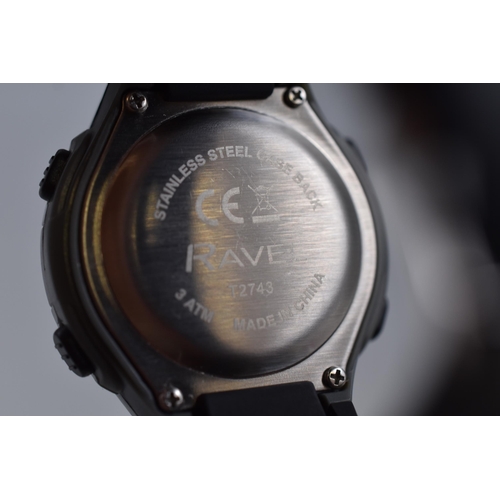 139 - Ravel Mens Digital Watch Complete in Presentation Box (Working)