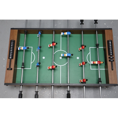 567 - Table Topped Football Game