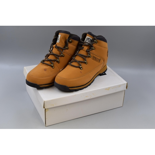 907 - A Pair of Henleys Project Deluxe (DLX) Boots, Size 8 In Honey