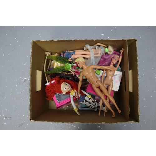 937 - Mixed Selection of Barbie Dolls