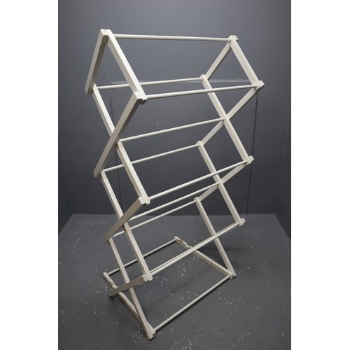 977 - Vintage Seven Tier Fitton Collapsible Clothes Airer