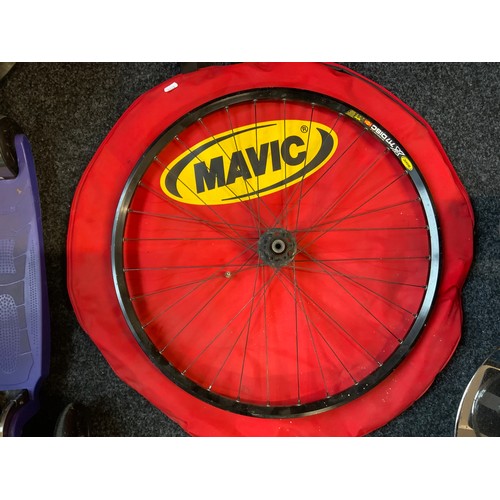 653 - Four Road Bike Wheels In Bags (One Bag AF), Includes Ten Speed DT Swiss, Roval, And Mavic