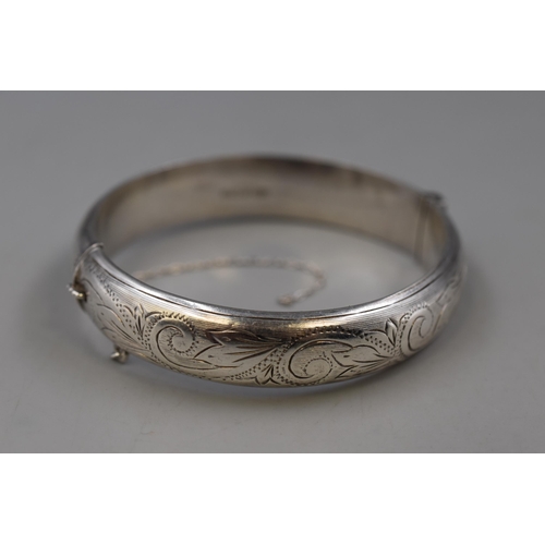 23 - Hallmarked Silver Chunky Etched Bangle (Safety Chain Bangle)