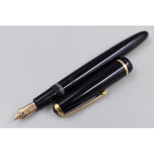 294 - 14 K Duofold Parker Fountain Pen Complete in Presentation Box