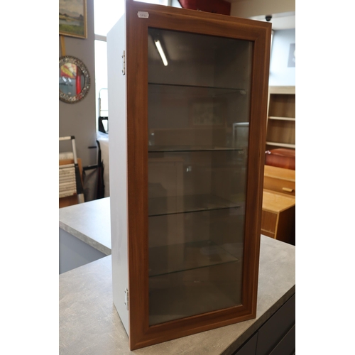 708 - Modern display cabinet in grey with wood/glass door and four glass shelves measures 32