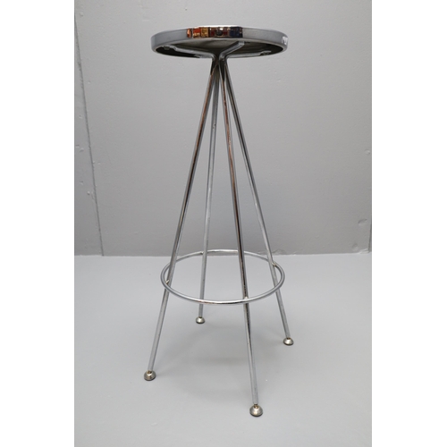 709 - Three Retro Vista Heavy Duty Chrome Bar Stools approx 31