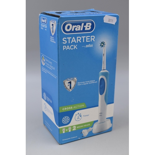 917 - Oral B Electric Toothbrush Starter Pack - New