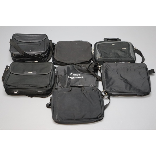 972 - Seven Good Quality Laptop Bags