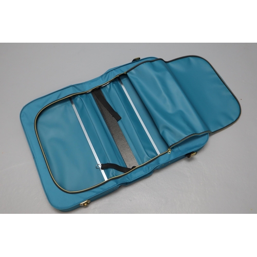 957 - vintage Sinclair-Owen carry bag in blue & gold, patent number 838553