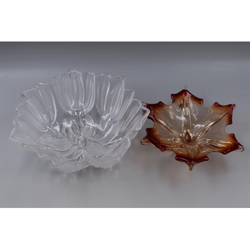 395 - A red/clear Murano style maple leaf bowl 10