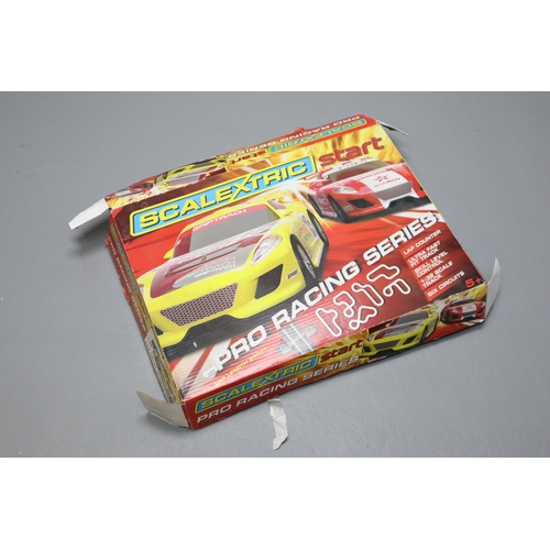 938 - SCALEXTRIC START PRO RACING SERIES (Unchecked)