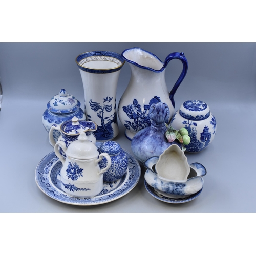 977 - Selection of Blue & White Glazed Pottery Inclduing Royal Doulton, Wedgwood, J & G Meakin, Ri... 