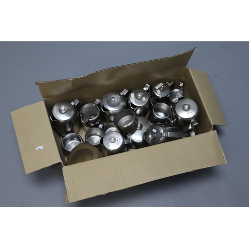 982 - Selection of Mainly Old Hall Stainless Steel Tableware to Include Jugs and More