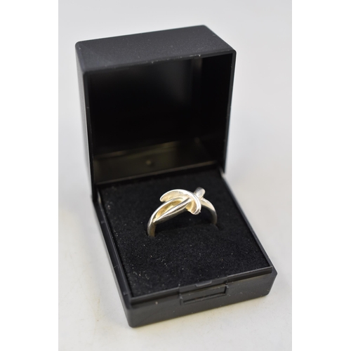 18 - Silver 925 Decorative Ring Size Q Complete with Presentation Box