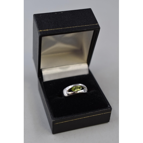 25 - A 925. Silver Green Stoned Ring, Size L. With Presentation Box