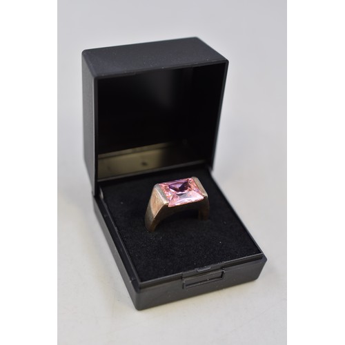 31 - Silver 925 Ring Complete in Presentation Box, Size O