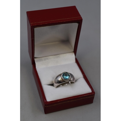 33 - Boxed Silver Hallmarked 925 Turquoise Stoned Ring