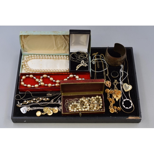 271 - A Selection of Vintage Designer Jewellery To Include Silver, Spinner Ring, Brass Bangle, And More