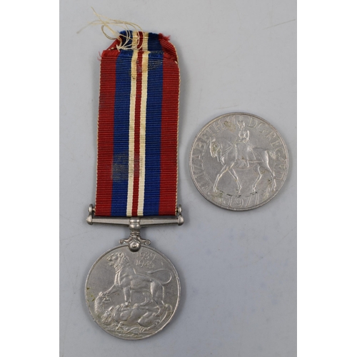 295 - WWII Service Medal 1939-1945 and Commemorative 1977 Crown