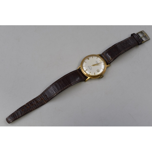 111 - An Automatic Gent's Sonella 25 Jewels Day/Time Watch, With Leather Strap. Working, AF