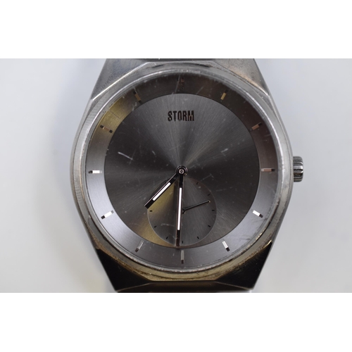 116 - Storm Gents Quartz Wrist Watch (Working)