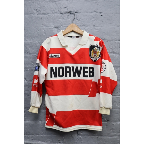 573 - Vintage Signed Wigan Warriors Norweb Ellergen Rugby Shirt (unknown Signiature)