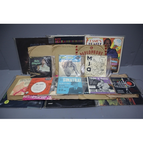 577 - A Selection of Early Jazz/Blues Vinyls (LP's, Singles, EP's, And 78's). Includes Louis Armstrong, Du... 