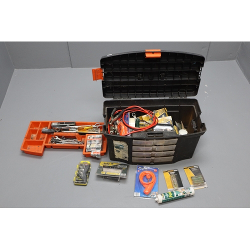 792 - Large Toolbox Containing Unsorted Tools