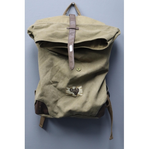 673 - A Retro Gola Canvas Backpack (AF)