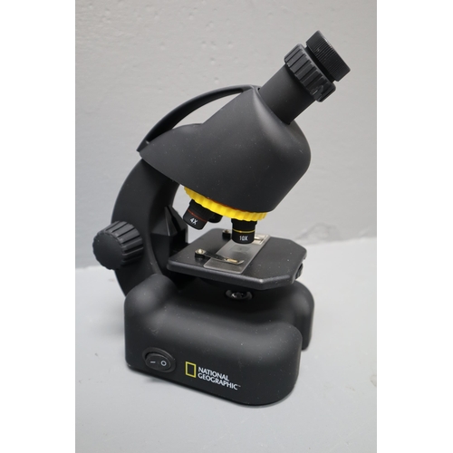 612 - A 24 Piece National Geographic Zoom Microscope Set, Appears Complete