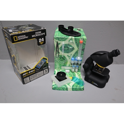 612 - A 24 Piece National Geographic Zoom Microscope Set, Appears Complete