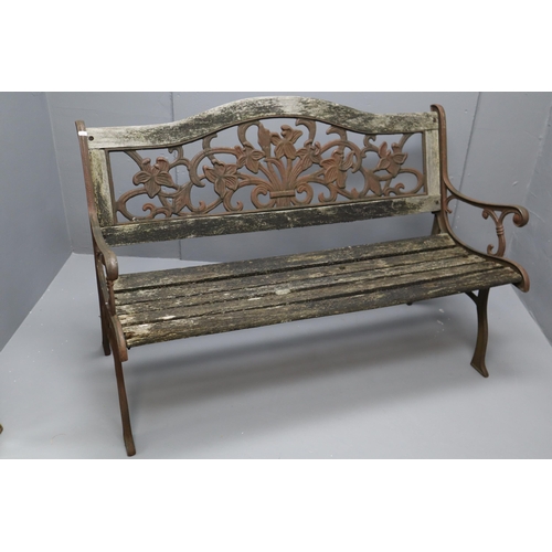 618 - Wood & wrought iron garden bench (34